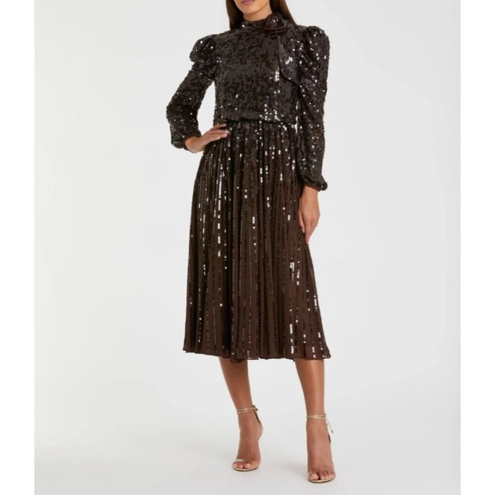 NWOT | Mac Duggal #93642 Long Sleeve Sequin Tea Length Dress | Sz 8